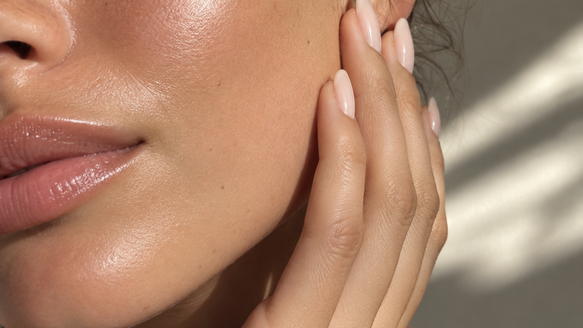 Guide complet : créer une routine skincare visage efficace